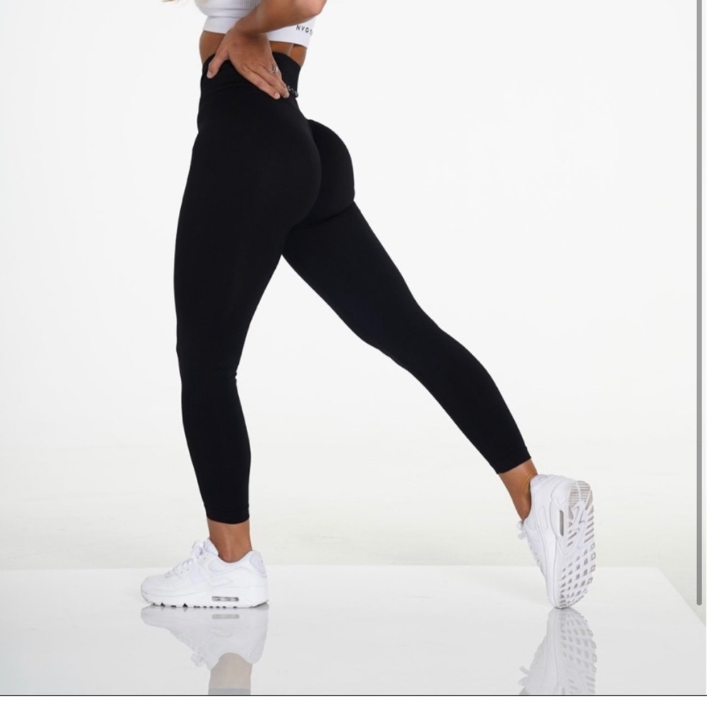 NVGTN solid seamless black leggings